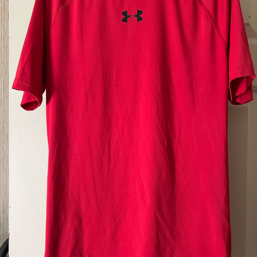 Under Armour heat gear shirt L